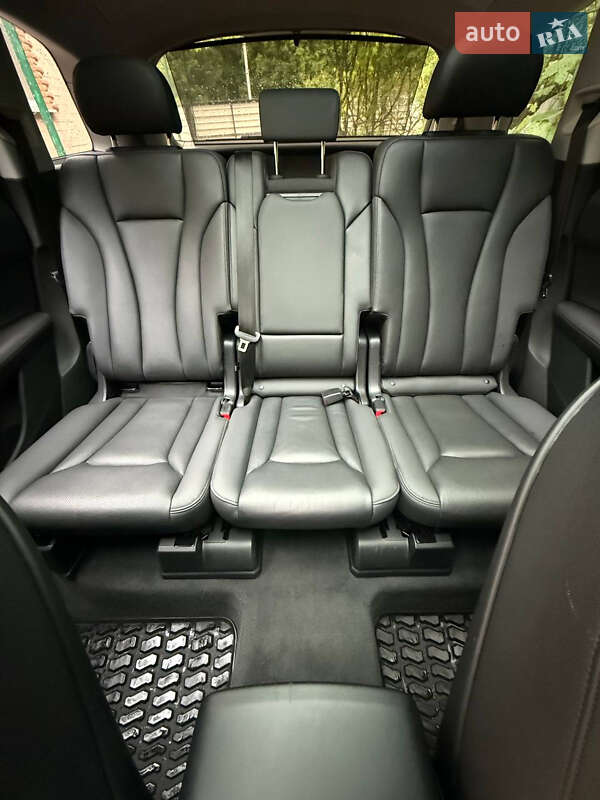 Внедорожник / Кроссовер Audi Q7 2022 в Киеве
