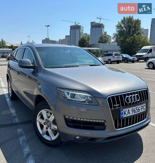 Внедорожник / Кроссовер Audi Q7 2012 в Киеве