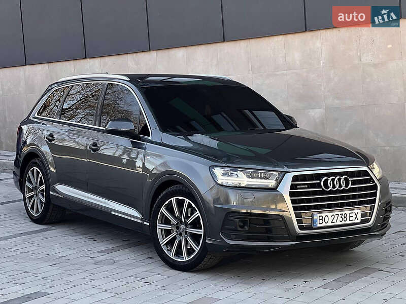 Audi Q7 2016