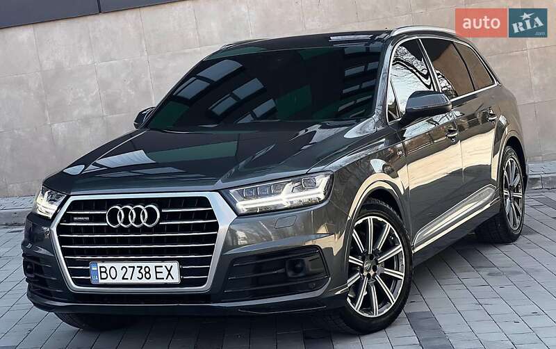 Позашляховик / Кросовер Audi Q7 2016 в Тернополі