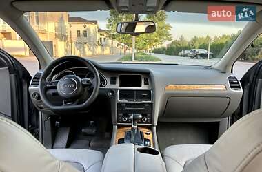 Внедорожник / Кроссовер Audi Q7 2011 в 