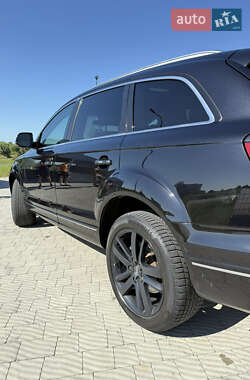 Внедорожник / Кроссовер Audi Q7 2014 в 