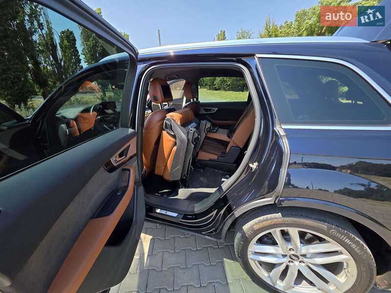 Внедорожник / Кроссовер Audi Q7 2016 в Одессе