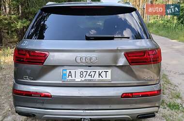 Внедорожник / Кроссовер Audi Q7 2016 в 