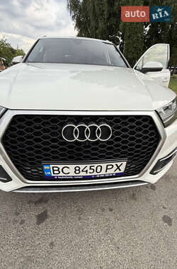 Внедорожник / Кроссовер Audi Q7 2019 в 