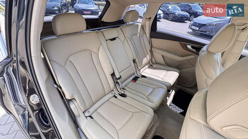 Внедорожник / Кроссовер Audi Q7 2017 в Ивано-Франковске