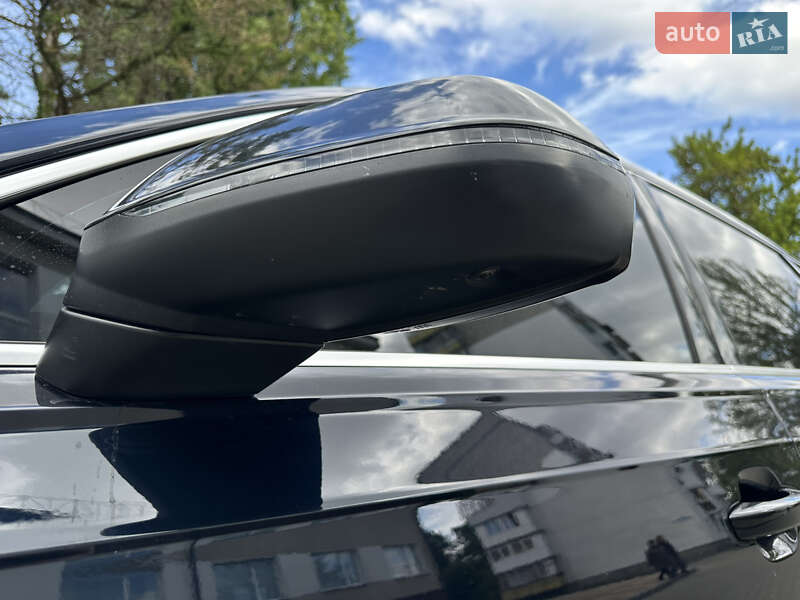 Позашляховик / Кросовер Audi Q7 2016 в Звягелі