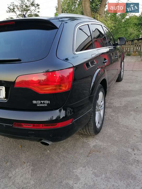 Позашляховик / Кросовер Audi Q7 2006 в Гайсину