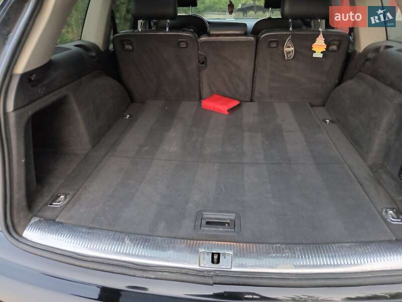 Позашляховик / Кросовер Audi Q7 2006 в Гайсину