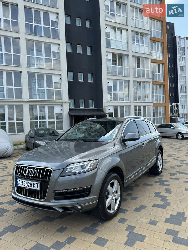 Позашляховик / Кросовер Audi Q7 2014 в Вінниці