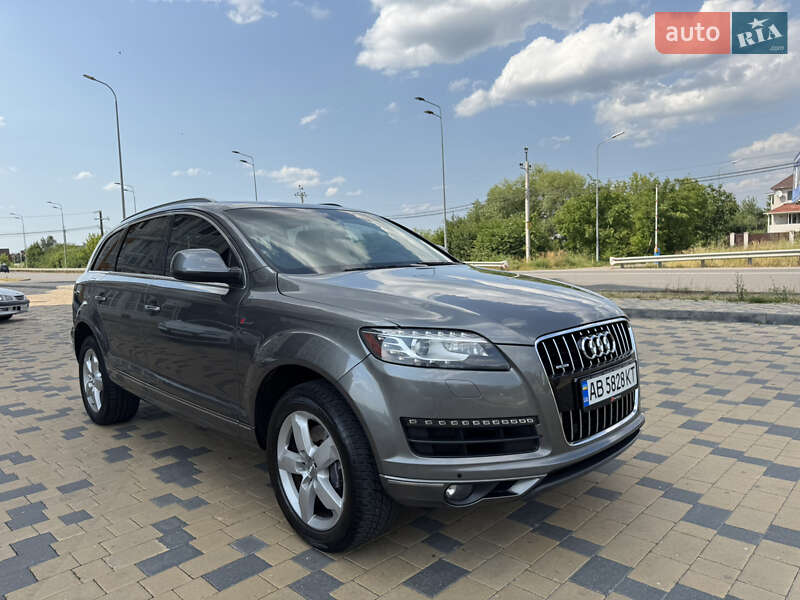 Позашляховик / Кросовер Audi Q7 2014 в Вінниці