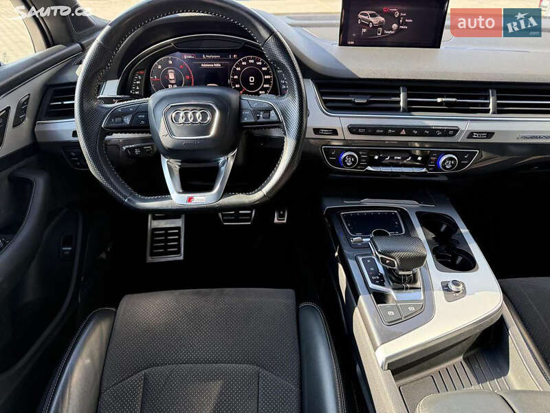 Внедорожник / Кроссовер Audi Q7 2017 в Тернополе
