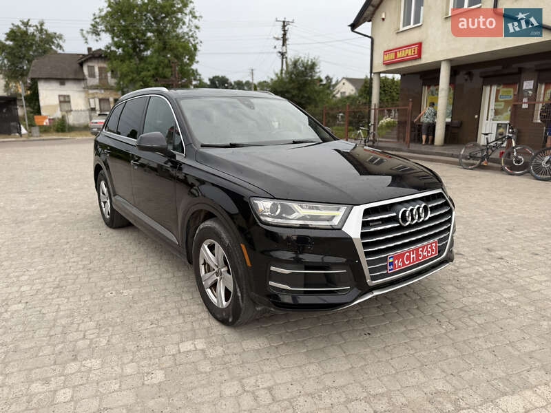 Позашляховик / Кросовер Audi Q7 2017 в Львові