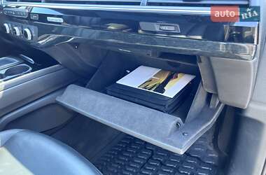 Внедорожник / Кроссовер Audi Q7 2017 в 