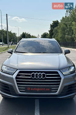 Внедорожник / Кроссовер Audi Q7 2016 в Белогородке