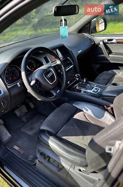 Позашляховик / Кросовер Audi Q7 2007 в 