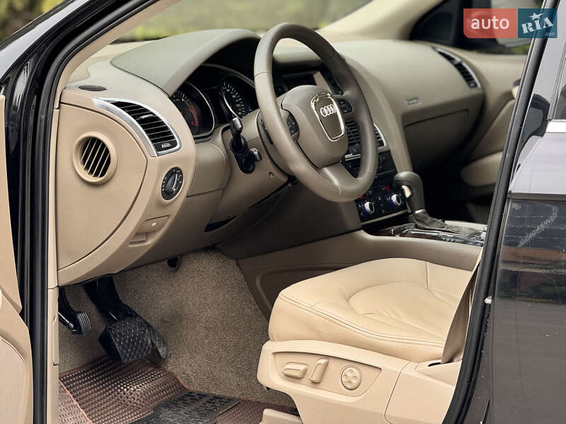 Позашляховик / Кросовер Audi Q7 2007 в Тернополі
