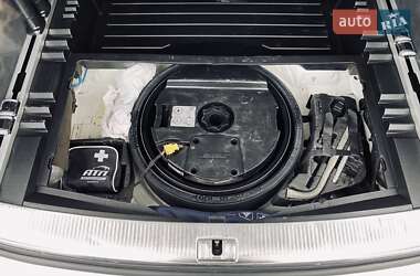 Позашляховик / Кросовер Audi Q7 2008 в 