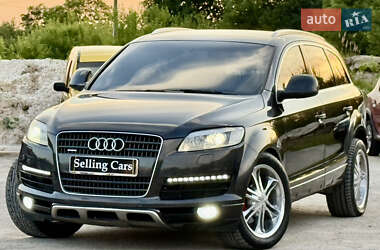Внедорожник / Кроссовер Audi Q7 2006 в Ровно