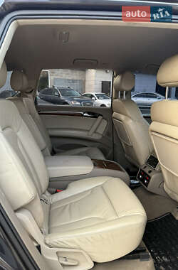 Позашляховик / Кросовер Audi Q7 2006 в 