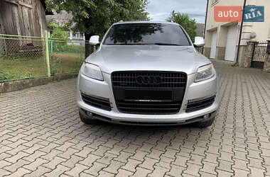 Позашляховик / Кросовер Audi Q7 2006 в 