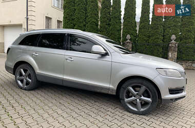 Позашляховик / Кросовер Audi Q7 2006 в 