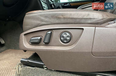 Позашляховик / Кросовер Audi Q7 2006 в 