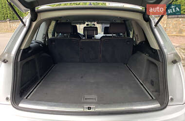 Позашляховик / Кросовер Audi Q7 2006 в 