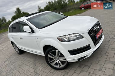 Позашляховик / Кросовер Audi Q7 2014 в 