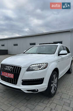 Позашляховик / Кросовер Audi Q7 2014 в 