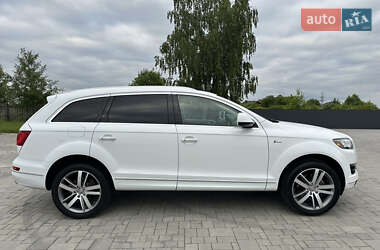 Позашляховик / Кросовер Audi Q7 2014 в 
