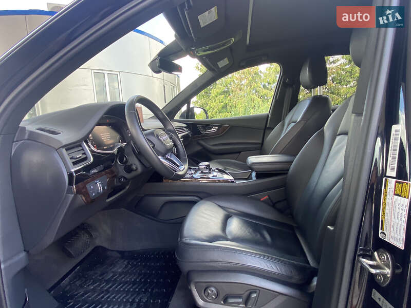 Внедорожник / Кроссовер Audi Q7 2018 в Виннице