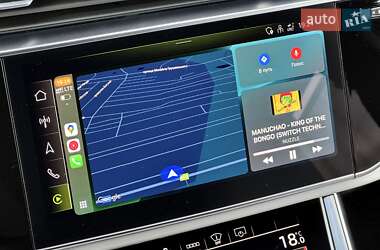 Позашляховик / Кросовер Audi Q7 2021 в 