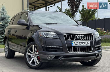 Внедорожник / Кроссовер Audi Q7 2011 в 
