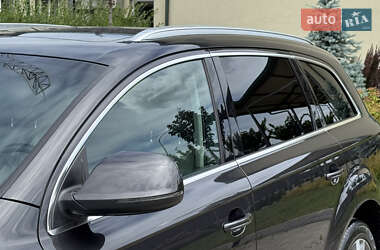 Внедорожник / Кроссовер Audi Q7 2011 в 