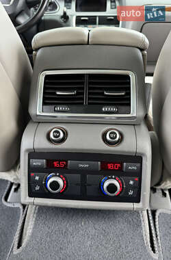 Внедорожник / Кроссовер Audi Q7 2011 в 