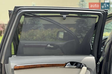 Внедорожник / Кроссовер Audi Q7 2011 в 