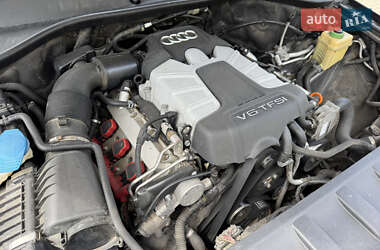 Внедорожник / Кроссовер Audi Q7 2011 в 