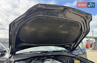 Внедорожник / Кроссовер Audi Q7 2011 в 