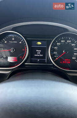 Позашляховик / Кросовер Audi Q7 2009 в 
