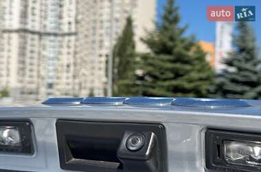 Позашляховик / Кросовер Audi Q7 2018 в 