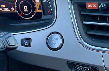 Внедорожник / Кроссовер Audi Q7 2019 в 