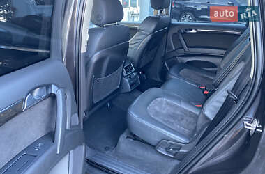 Внедорожник / Кроссовер Audi Q7 2014 в 