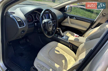Внедорожник / Кроссовер Audi Q7 2007 в 