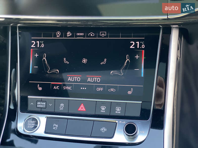 Позашляховик / Кросовер Audi Q7 2021 в Києві