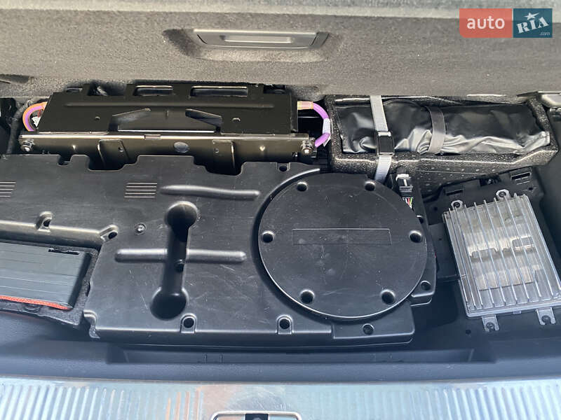Позашляховик / Кросовер Audi Q7 2021 в Києві