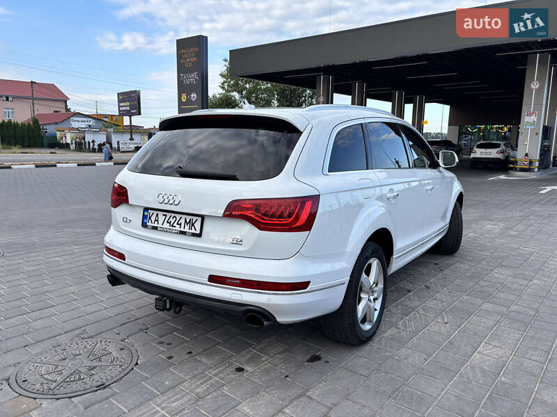 Внедорожник / Кроссовер Audi Q7 2013 в Киеве