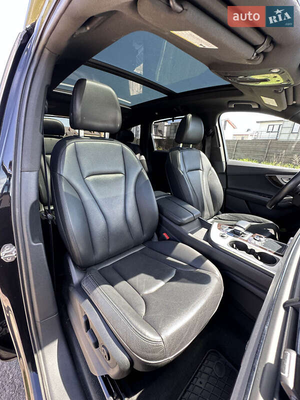 Позашляховик / Кросовер Audi Q7 2019 в Білогородці