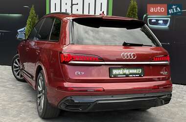 Внедорожник / Кроссовер Audi Q7 2020 в 