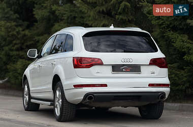 Внедорожник / Кроссовер Audi Q7 2013 в 